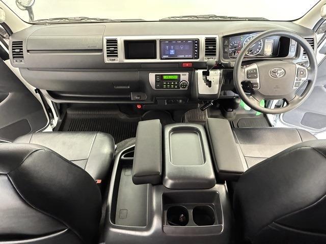 トヨタ ハイエースワゴン ２．７ グランドキャビン ４ＷＤ R4年 () 99