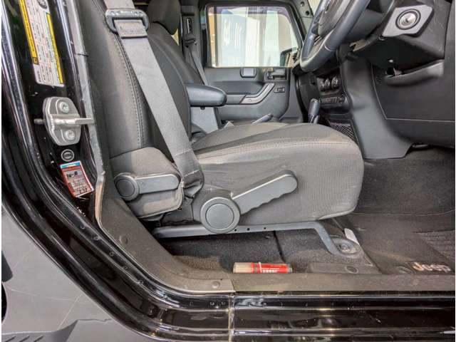 ジープ ラングラー　アンリミテッド アンリミテッド スポーツ ４ＷＤ H29年 (四国) 99