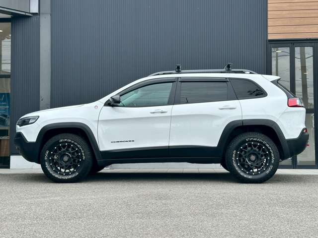 ジープ チェロキー トレイルホーク ４ＷＤ R1年 (四国) 99