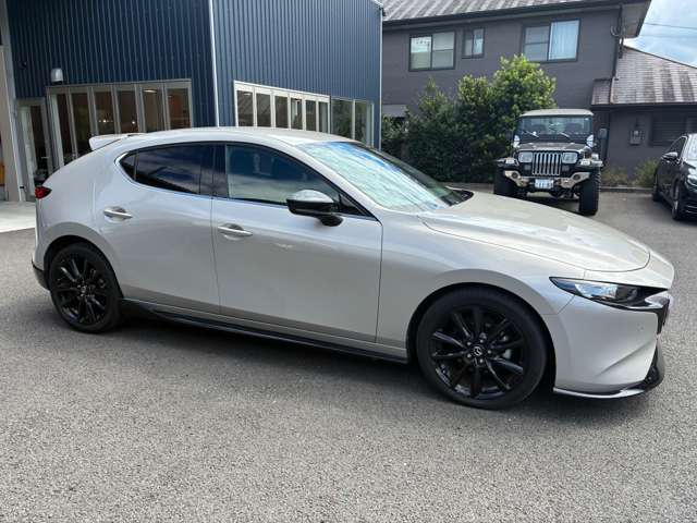 マツダ ＭＡＺＤＡ３　ファストバック １．５ １５Ｓ ブラックトーンエディション R4年 () 99