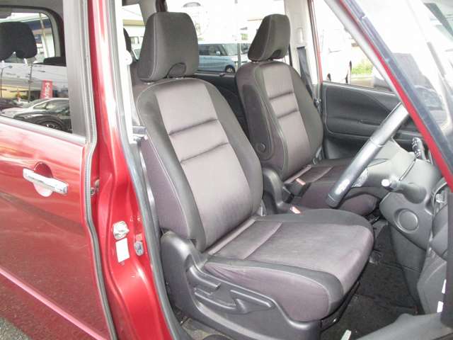 日産 セレナ ２．０ ハイウェイスター Ｖセレクション H30年 () 99