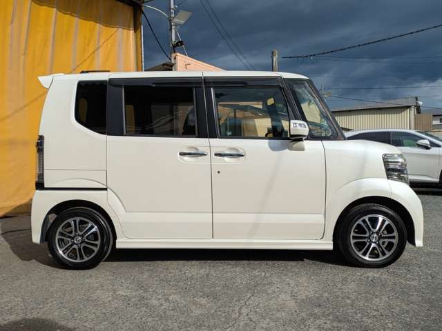 ホンダ Ｎ　ＢＯＸ ６６０ カスタムＧ ＳＳパッケージ H25年 (九州・沖縄) 99
