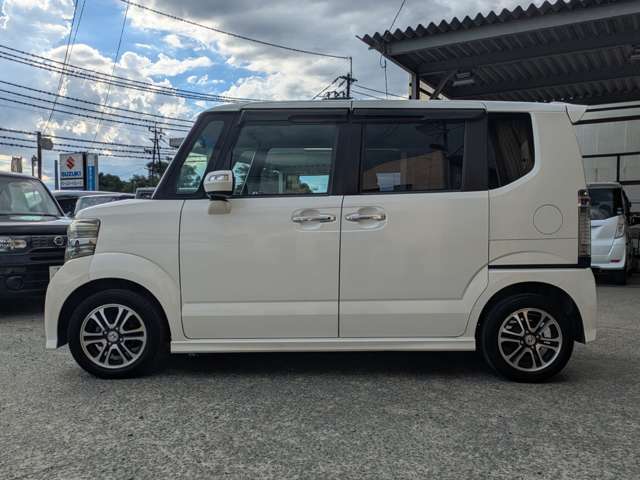 ホンダ Ｎ　ＢＯＸ ６６０ カスタムＧ ＳＳパッケージ H25年 (九州・沖縄) 99
