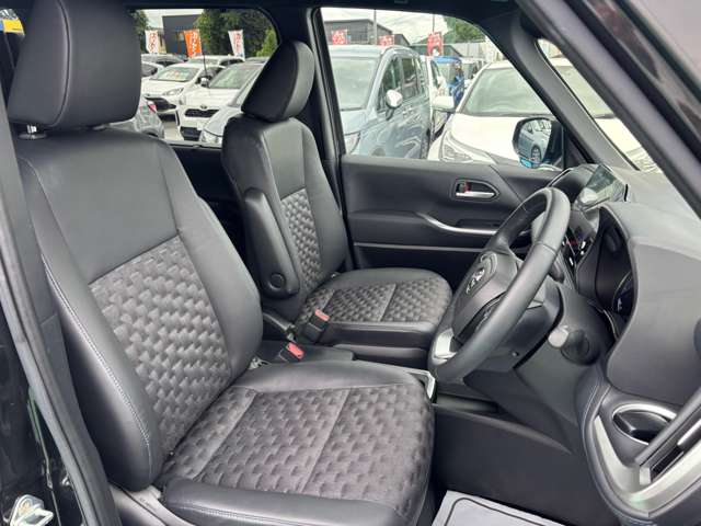 トヨタ ヴォクシー １．８ ハイブリッド Ｓ－Ｚ R6年 (九州・沖縄) 99