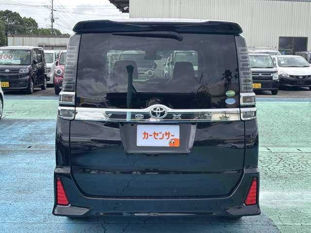 トヨタ ヴォクシー ２．０ ＺＳ 煌ＩＩ R1年 (九州・沖縄) 99