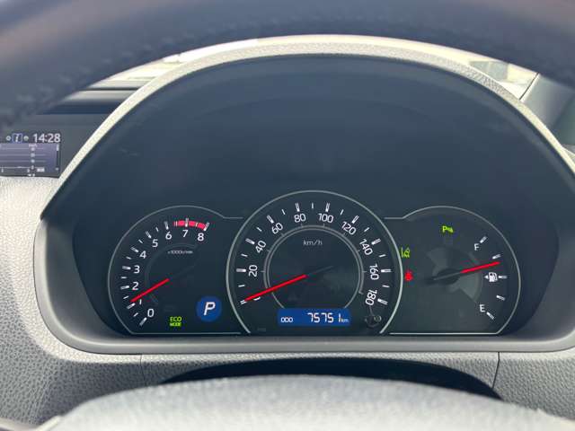 トヨタ ヴォクシー ２．０ ＺＳ 煌ＩＩ R1年 (九州・沖縄) 99