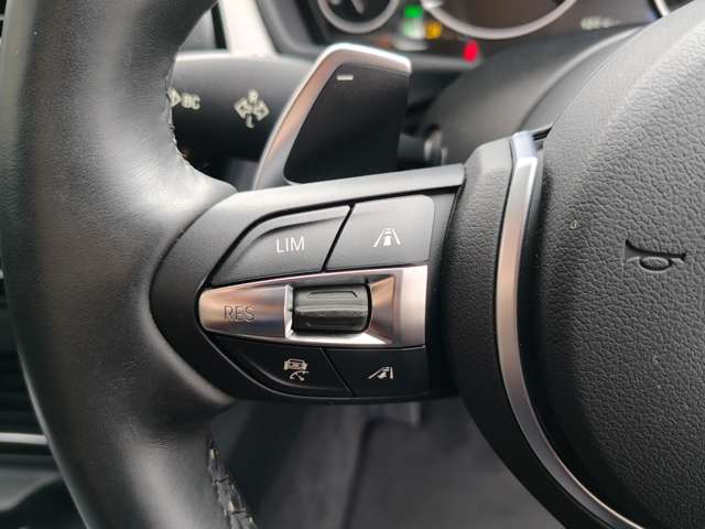 ＢＭＷ ３シリーズ ３２０ｉ　Ｍスポーツ H28年 (近畿) 99