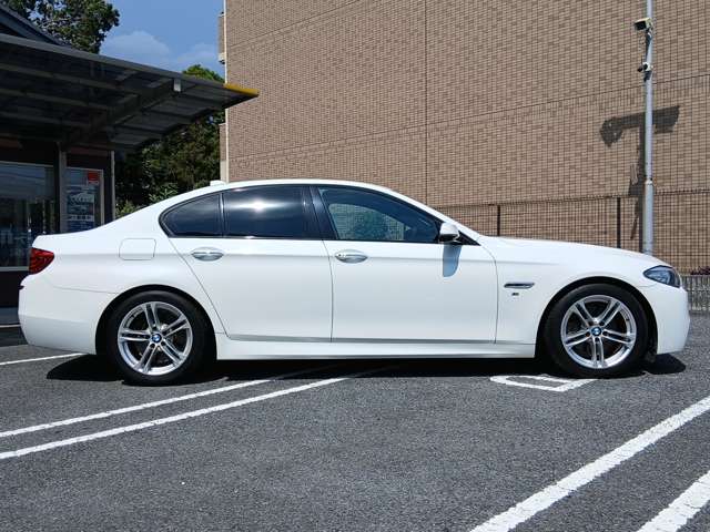 ＢＭＷ ５シリーズ ５２３Ｄ Ｍスポーツ ディーゼルターボ H28年 (近畿) 99