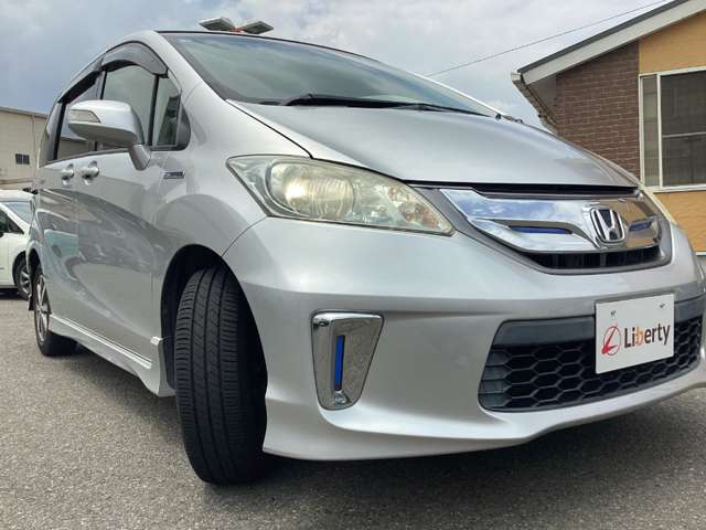 ホンダ フリード　ハイブリッド １．５ ジャストセレクション H25年 (近畿) 99