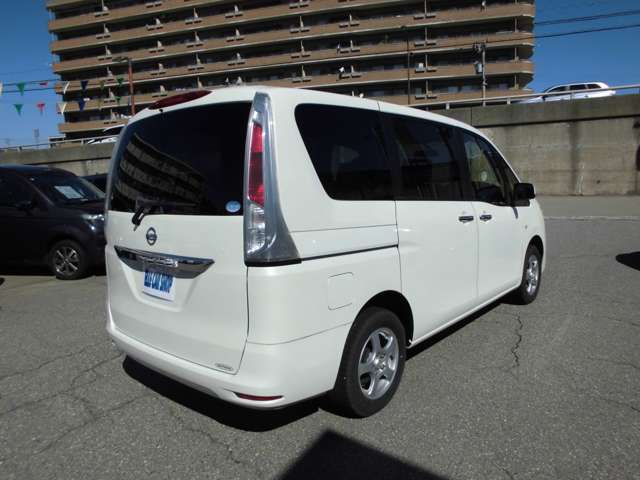 日産 セレナ ２．０ ２０Ｓ アンシャンテ 送迎タイプ ロングステップ仕様 ４ＷＤ H24年 () 99