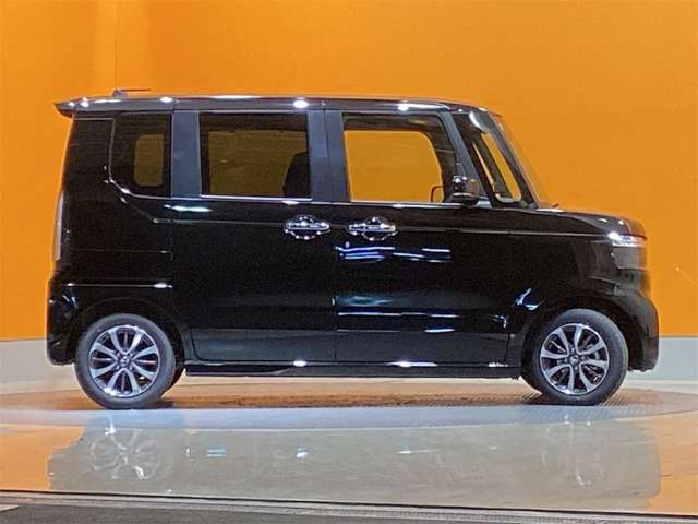 ホンダ Ｎ　ＢＯＸ カスタム ６６０ R7年 (近畿) 99
