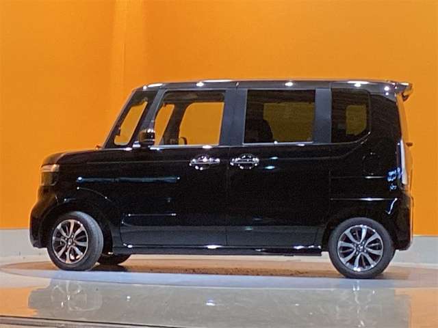 ホンダ Ｎ　ＢＯＸ カスタム ６６０ R7年 (近畿) 99
