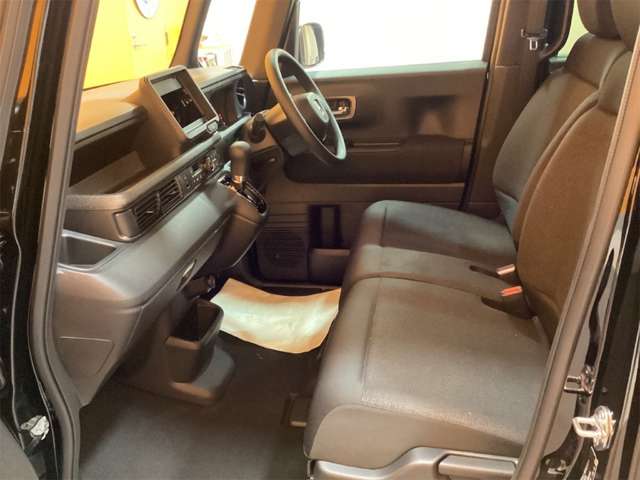 ホンダ Ｎ　ＢＯＸ カスタム ６６０ R7年 (近畿) 99