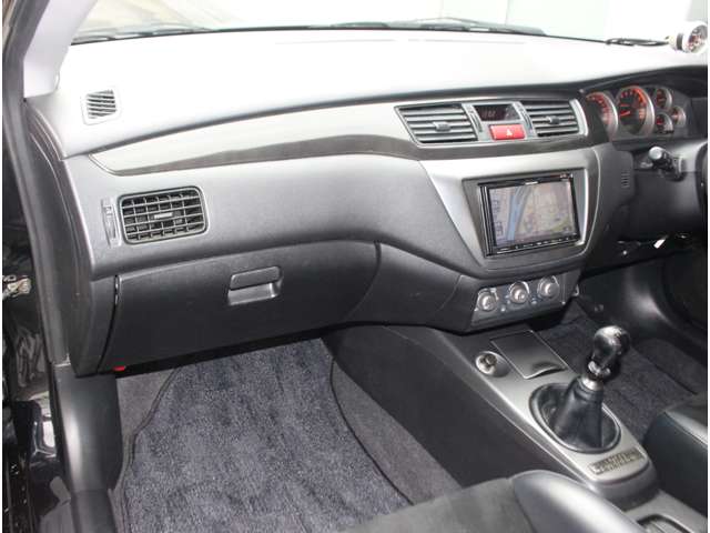 三菱 ランサー ２．０ ＧＳＲ ＩＸ ４ＷＤ H18年 () 99
