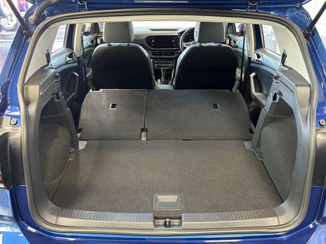 フォルクスワーゲン Ｔ－ＣＲＯＳＳ ＴＳＩ スタイル R3年 () 99