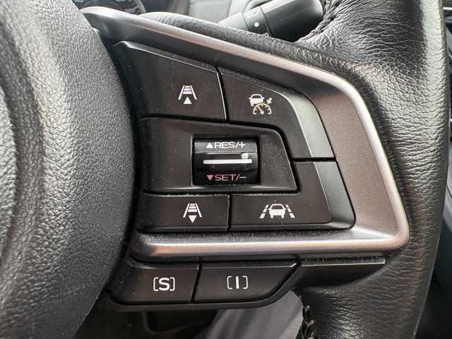 スバル インプレッサスポーツ ２．０ Ｉ－Ｓ アイサイト ４ＷＤ H29年 () 99