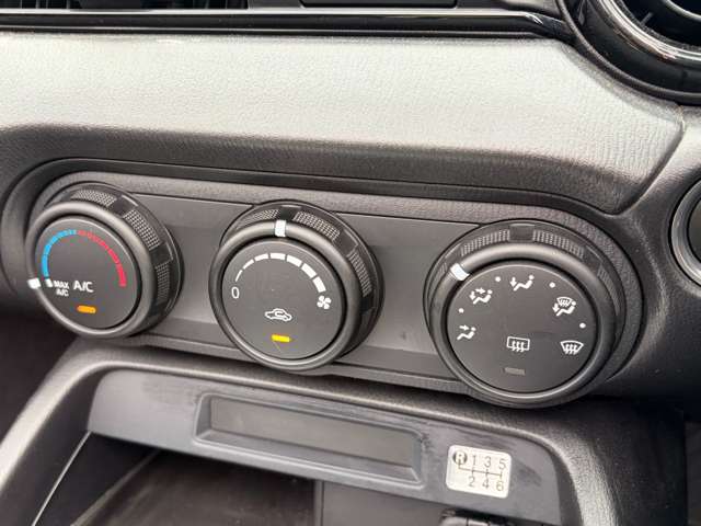 マツダ ロードスター １．５ Ｓ H28年 () 99