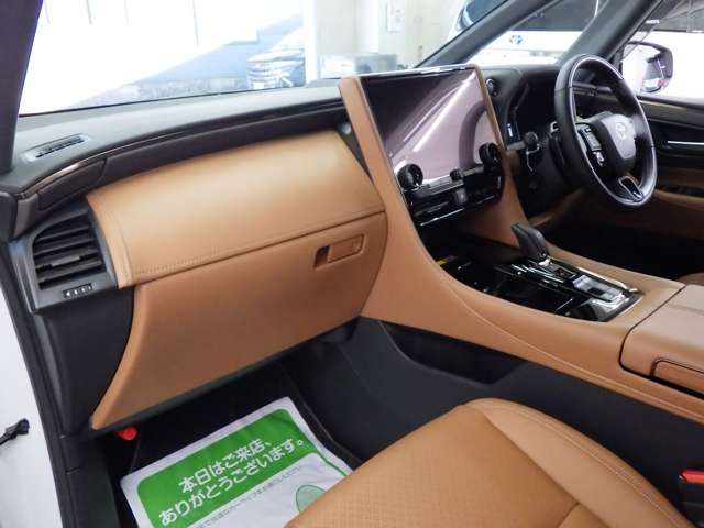 トヨタ ヴェルファイア　ハイブリッド ハイブリッド ２．５ Ｚプレミア Ｅ－ＦＯＵＲ ４ＷＤ R7年 () 99