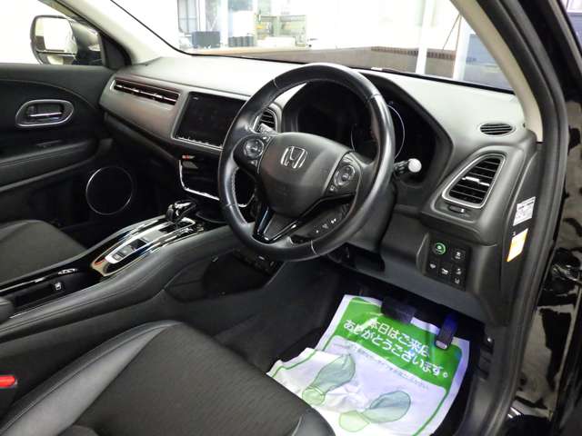 ホンダ ヴェゼル １．５ ハイブリッド Ｚ ホンダセンシング ４ＷＤ R2年 () 99