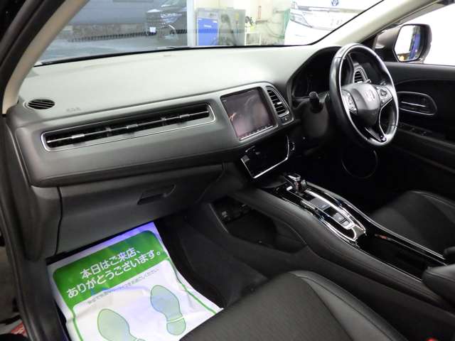 ホンダ ヴェゼル １．５ ハイブリッド Ｚ ホンダセンシング ４ＷＤ R2年 () 99