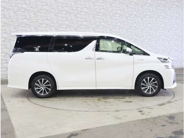 トヨタ ヴェルファイア　ハイブリッド ハイブリッド ２．５ ＺＲ Ｅ－ＦＯＵＲ ４ＷＤ H27年 () 99