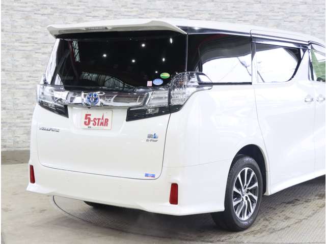 トヨタ ヴェルファイア　ハイブリッド ハイブリッド ２．５ ＺＲ Ｅ－ＦＯＵＲ ４ＷＤ H27年 () 99