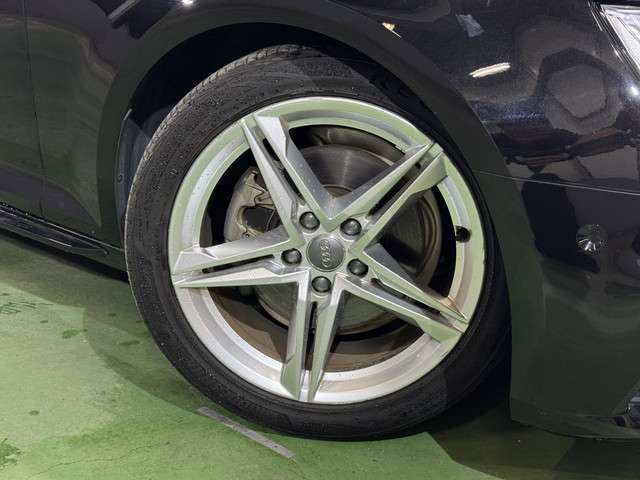 アウディ Ａ４　アバント ２．０ ＴＦＳＩ スポーツ Ｓラインパッケージ H30年 () 99