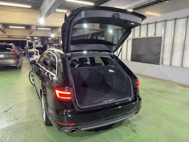 アウディ Ａ４　アバント ２．０ ＴＦＳＩ スポーツ Ｓラインパッケージ H30年 () 99