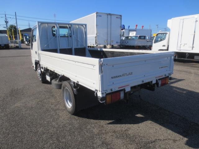 日産 アトラス ２Ｔ R3年 () 99