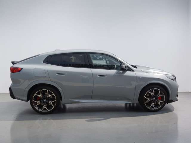 ＢＭＷ Ｘ２ Ｍ３５Ｉ Ｘドライブ ４ＷＤ R8年 () 99