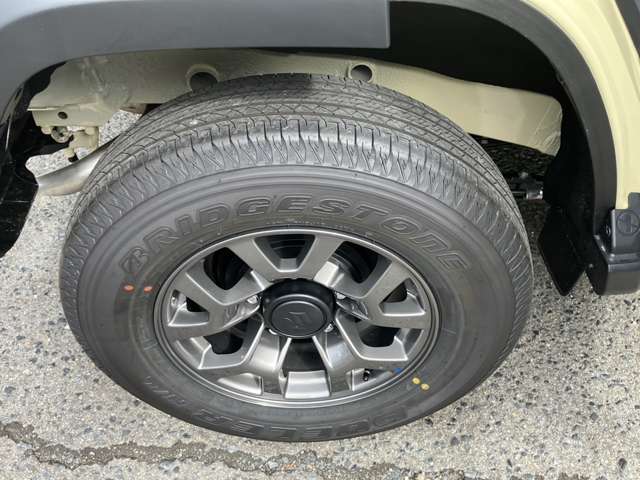 スズキ ジムニー　ノマド １．５ ＦＣ ４ＷＤ R8年 () 99