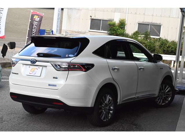 トヨタ ハリアー　ハイブリッド ２．５ ハイブリッド Ｅ－ＦＯＵＲ プレミアム アドバンストパッケージ ４ＷＤ H27年 () 99