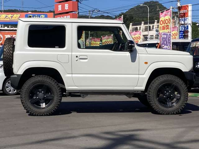 スズキ ジムニー ６６０ ＸＣ ４ＷＤ R4年 () 99