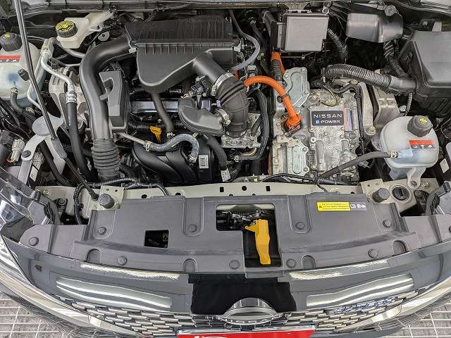 日産 ノート １．２ ＡＵＴＥＣＨ クロスオーバー ＦＯＵＲ ４ＷＤ R4年 () 99
