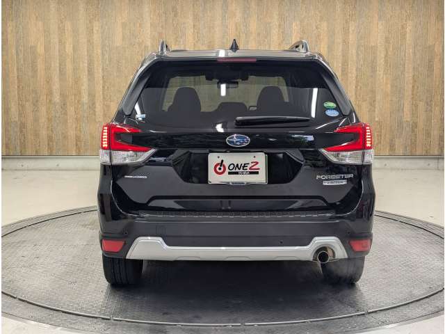 スバル フォレスター　ハイブリッド ２．０ アドバンス ４ＷＤ R2年 (近畿) 99