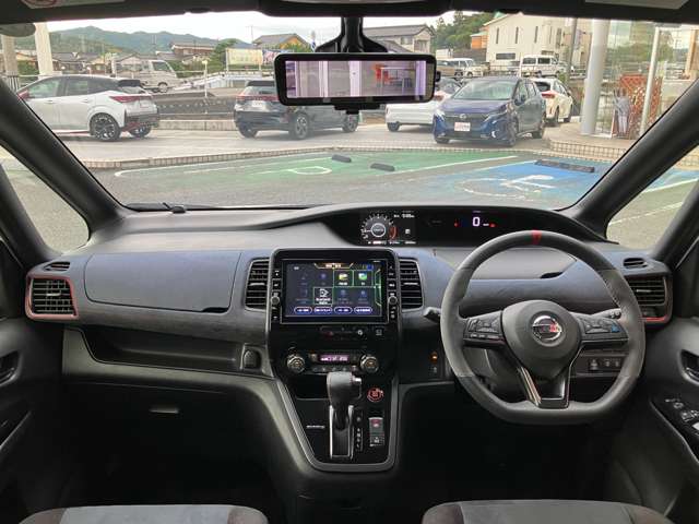 日産 セレナ ２．０ ＮＩＳＭＯ H30年 (中国) 99