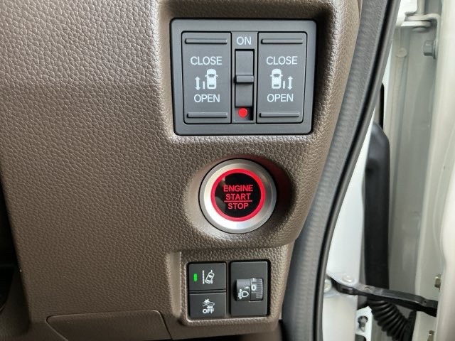 ホンダ Ｎ　ＢＯＸ ６６０ Ｌ R3年 (近畿) 99