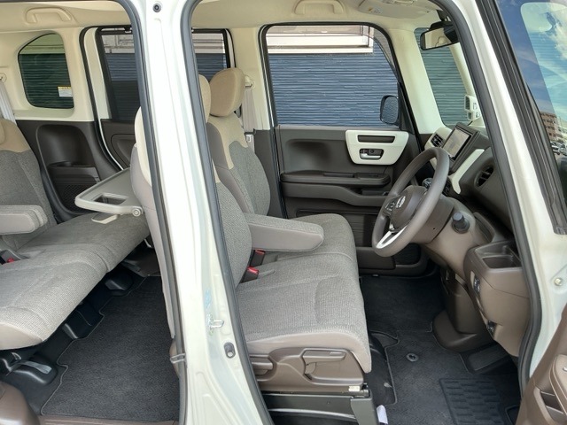 ホンダ Ｎ　ＢＯＸ ６６０ Ｌ R3年 (近畿) 99