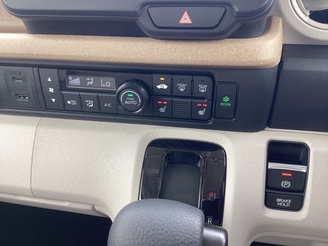 ホンダ Ｎ　ＢＯＸ ６６０ ファッションスタイル ２トーン R7年 (近畿) 99