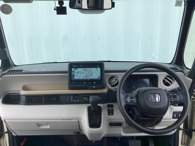 ホンダ Ｎ　ＢＯＸ ６６０ ファッションスタイル ２トーン R7年 (近畿) 99