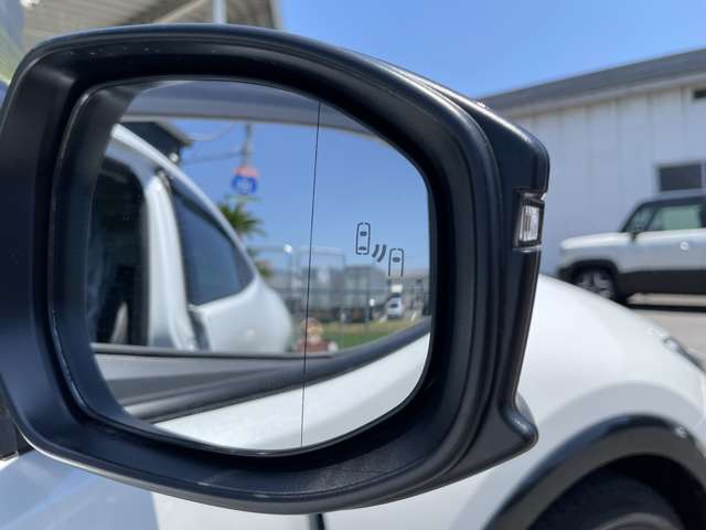 トヨタ プリウス ２．０ Ｚ R8年 (近畿) 99