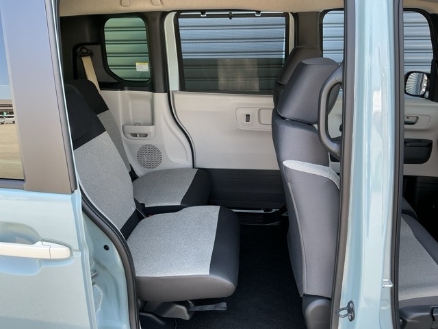 ホンダ Ｎ　ＢＯＸ ６６０ ファッションスタイル ２トーン R7年 (近畿) 99