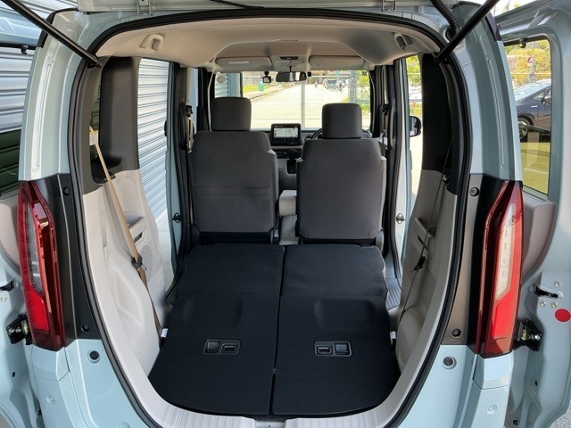ホンダ Ｎ　ＢＯＸ ６６０ ファッションスタイル ２トーン R7年 (近畿) 99