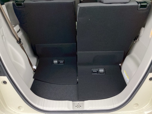 ホンダ Ｎ　ＢＯＸ ６６０ ファッションスタイル ２トーン R7年 (近畿) 99