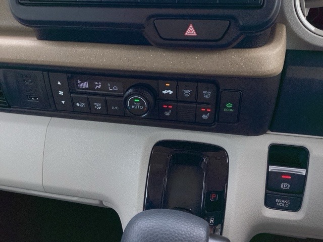 ホンダ Ｎ　ＢＯＸ ６６０ ファッションスタイル R7年 (近畿) 99