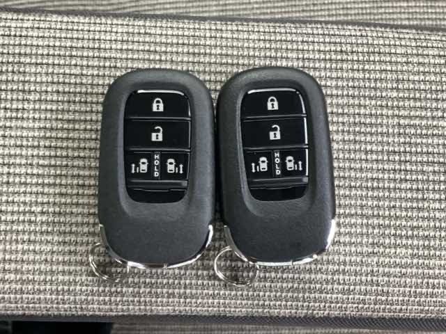 ホンダ Ｎ　ＢＯＸ ６６０ ファッションスタイル ２トーン R7年 (近畿) 99