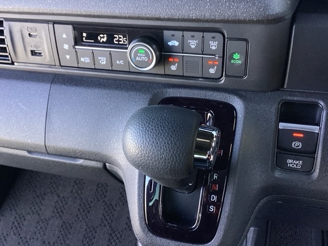 ホンダ Ｎ　ＢＯＸ カスタム ６６０ ターボ R7年 (近畿) 99