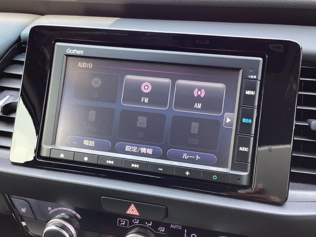 ホンダ フィット １．３ ホーム カーサ R4年 (近畿) 99