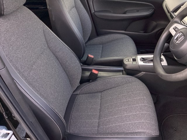 ホンダ フィット １．３ ホーム R4年 (近畿) 99