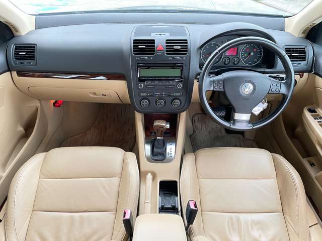 フォルクスワーゲン ジェッタ ２．０ＴＳＩ　スポーツライン H21年 () 99